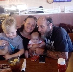 Meet your Posher, Adrianne